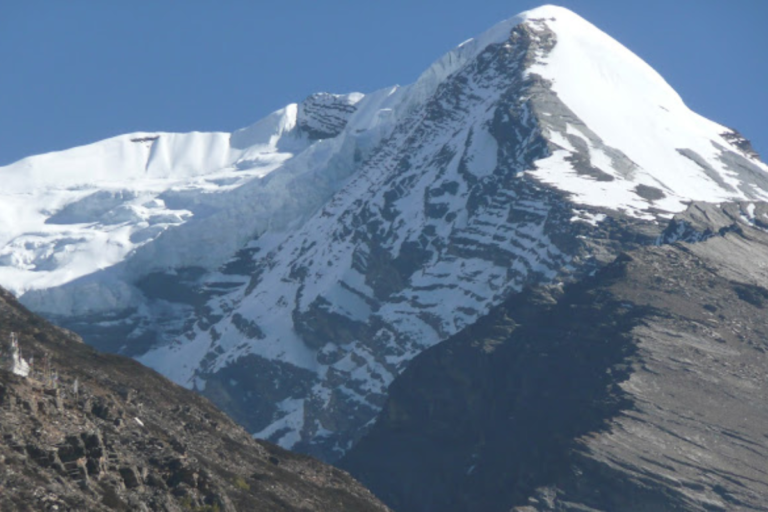LAMJUNG HIMAL BASE CAMP TREK